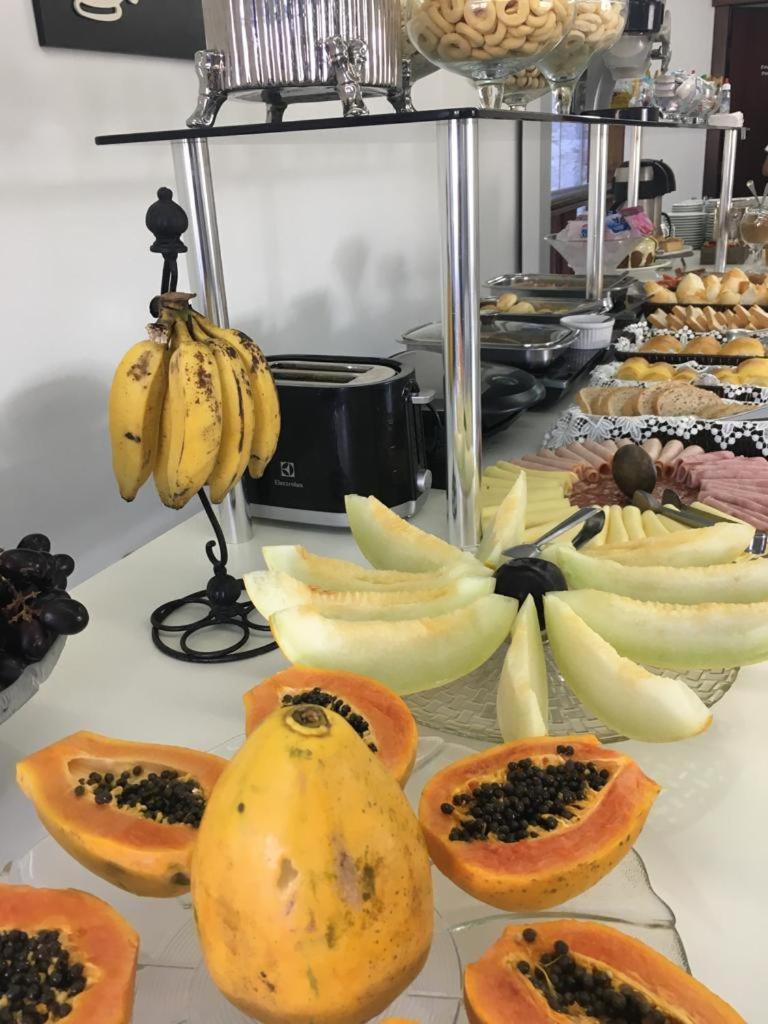 Hotel Caicara Bistro E Eventos Ltda Итаперуна Екстериор снимка